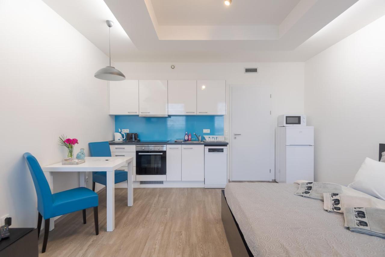 Bright Studio, 10min Centre, Free Parking Apartmán Praha